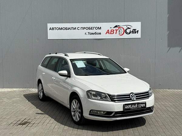 Volkswagen Passat, 2011г., передний привод, робот
