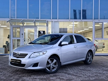 Toyota Corolla, 2010г, передний привод, автомат