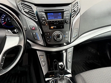 Hyundai i40, 2014г., передний привод, автомат