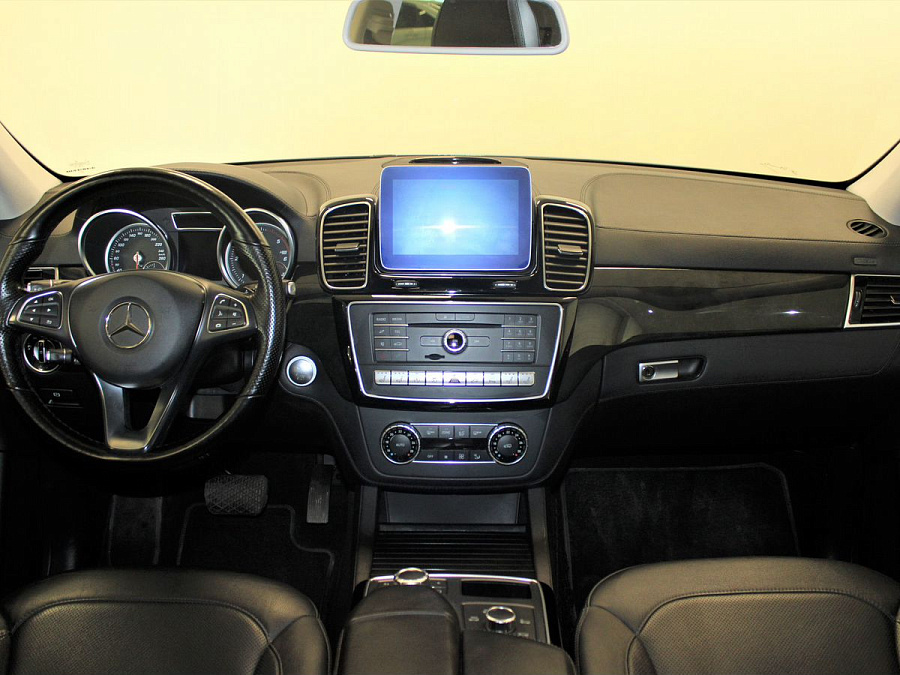 Mercedes-Benz , 2016г., передний привод, автомат