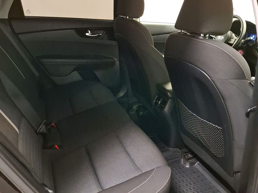 Kia , 2019г., передний привод, автомат