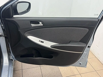 Hyundai Solaris, 2012г, передний привод, механика