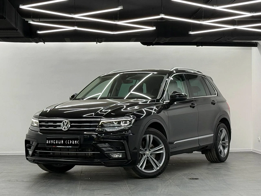 Volkswagen Tiguan, 2020г., полный привод, робот