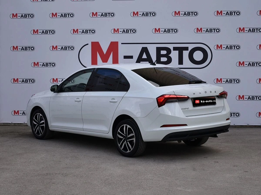 Skoda Rapid, 2021г., передний привод, автомат