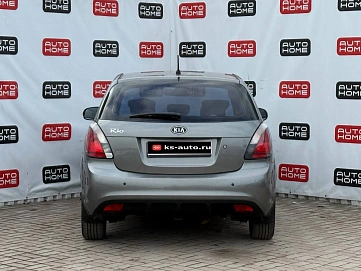 Kia Rio, 2010г, передний привод, автомат