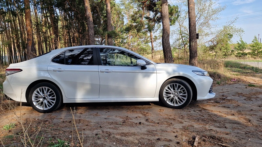 Toyota Camry, 2018г., передний привод, автомат