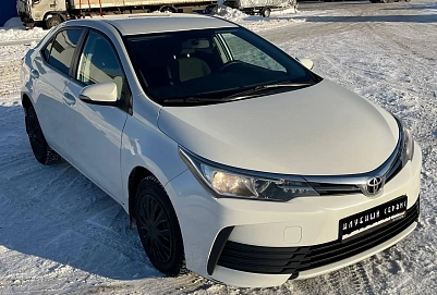 Toyota Corolla, 2016г, передний привод, вариатор