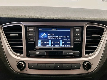 Hyundai Solaris, 2021г, передний привод, автомат