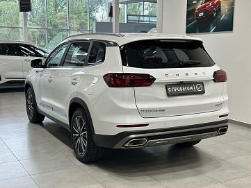 Chery Tiggo 8 Pro, 2021г, передний привод, робот