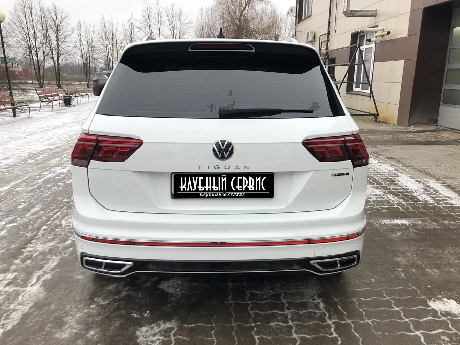 Volkswagen Tiguan, 2021г., полный привод, робот