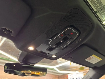 Audi , 2025г., полный привод, робот