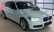BMW 1 серии, 2012г., задний привод, автомат