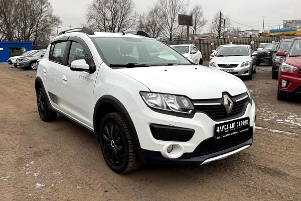 Renault Sandero, 2018г., передний привод, автомат