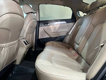 Hyundai Sonata, 2018г, передний привод, автомат