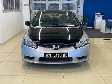 Honda Civic, 2006г, передний привод, автомат