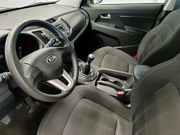 Kia Sportage, 2013г, передний привод, механика