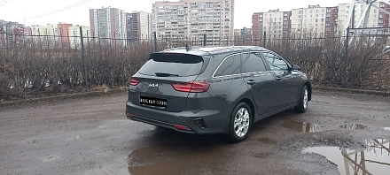Kia Ceed, 2022г, передний привод, автомат