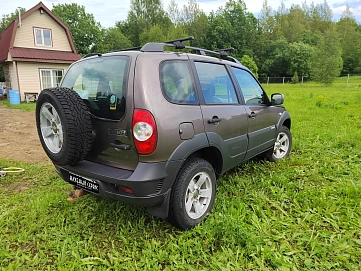 Chevrolet Niva, 2015г, полный привод, механика