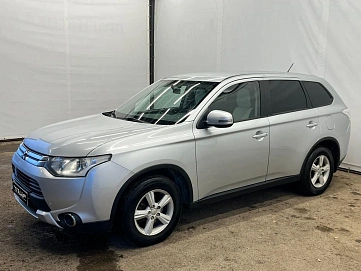 Mitsubishi Outlander, 2014г, полный привод, вариатор