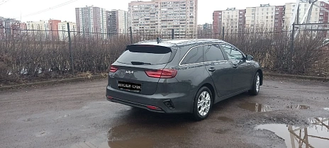 Kia Ceed, 2022г, передний привод, автомат