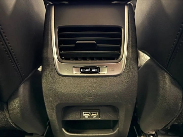 Geely Atlas, 2019г, передний привод, автомат