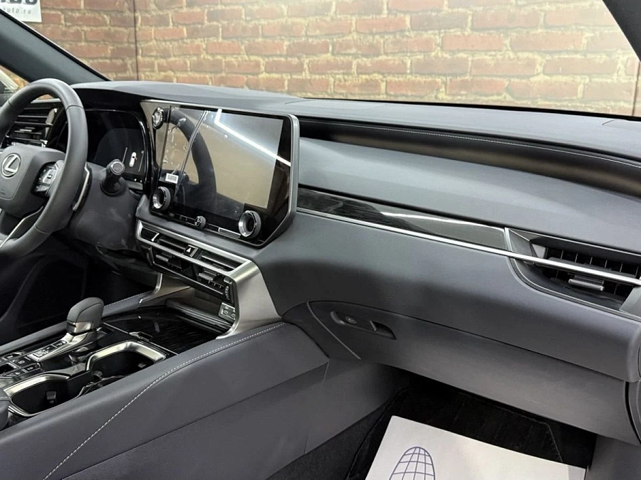 Lexus RX, 2025г., полный привод, автомат