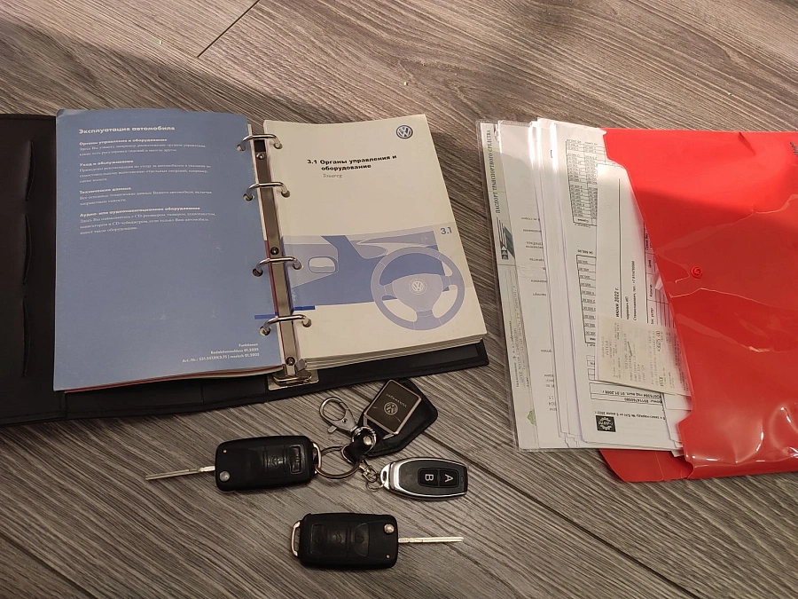 Volkswagen Touareg, 2008г., полный привод, автомат