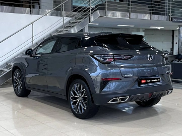 Changan UNI-T, 2023г., передний привод, робот