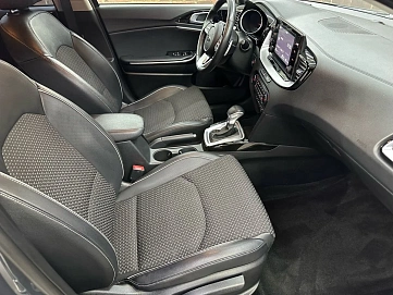 Kia Ceed, 2020г, передний привод, автомат
