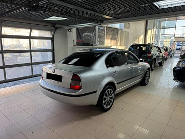 Skoda Superb, 2007г, передний привод, автомат