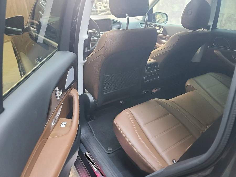 Mercedes-Benz GLS, 2023г., полный привод, автомат