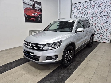 Volkswagen Tiguan, 2012г, полный привод, автомат