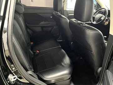 Mitsubishi Outlander, 2013г, передний привод, вариатор