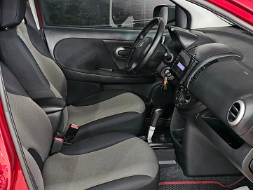 Nissan Note, 2010г, передний привод, автомат