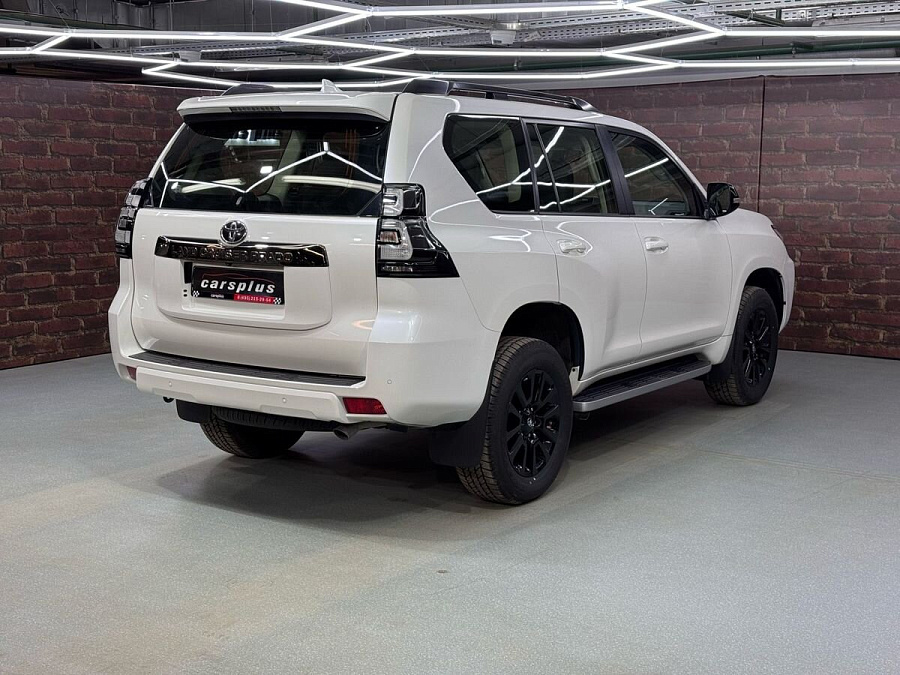 Toyota Land Cruiser Prado, 2022г., полный привод, автомат