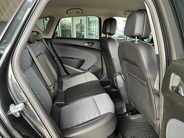 Opel Astra, 2013г, передний привод, автомат