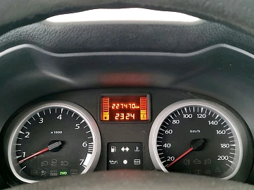 Renault Duster, 2012г, передний привод, механика