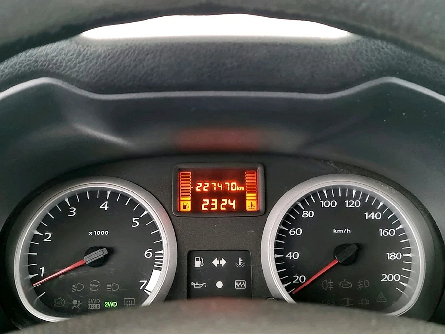 Renault Duster, 2012г., передний привод, механика