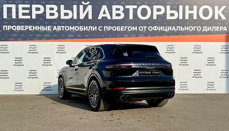 Porsche Cayenne, 2018г, передний привод, автомат