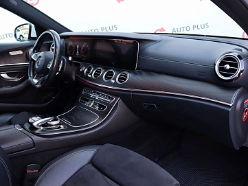Mercedes-Benz E-Класс, 2018г, полный привод, автомат