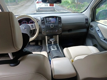 Nissan Pathfinder, 2010г, полный привод, автомат
