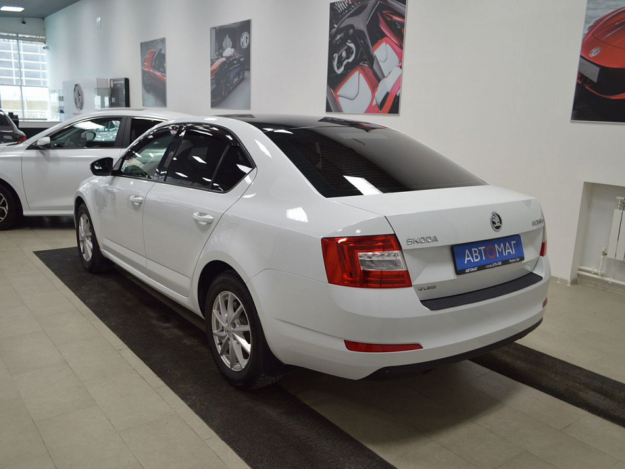 Skoda Octavia, 2016г., передний привод, механика