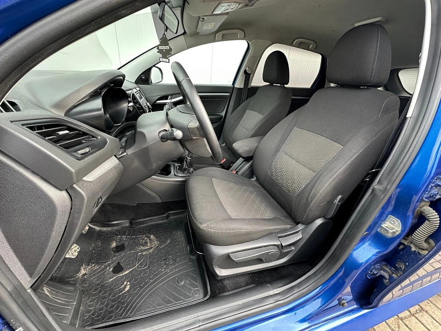 Lada (ВАЗ) Vesta, 2020г., передний привод, механика