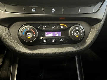 Lada (ВАЗ) Vesta, 2019г, передний привод, механика