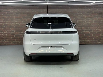 LiXiang L6, 2024г, полный привод, автомат