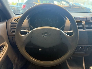 Hyundai Accent, 2004г, передний привод, механика