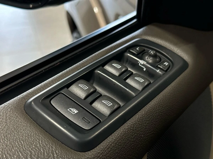 Land Rover Discovery, 2014г., полный привод, автомат