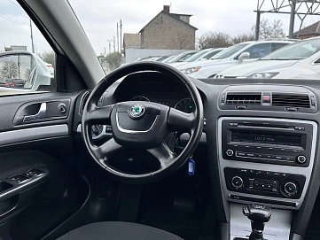 Skoda Octavia, 2013г, передний привод, робот