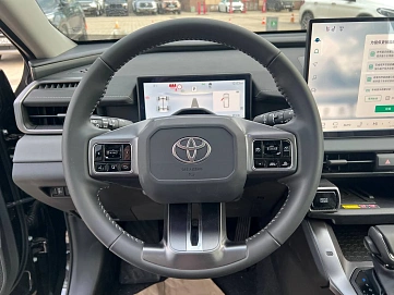 Toyota RAV4, 2026г., полный привод, вариатор