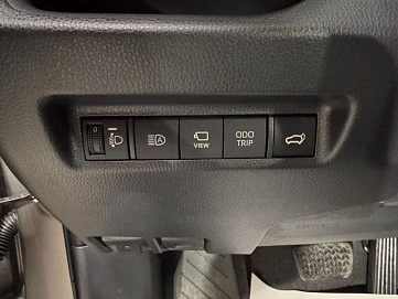 Toyota RAV4, 2025г, полный привод, вариатор